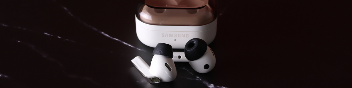 Samsung Galaxy Buds4 Pro with Comply Foam Tips