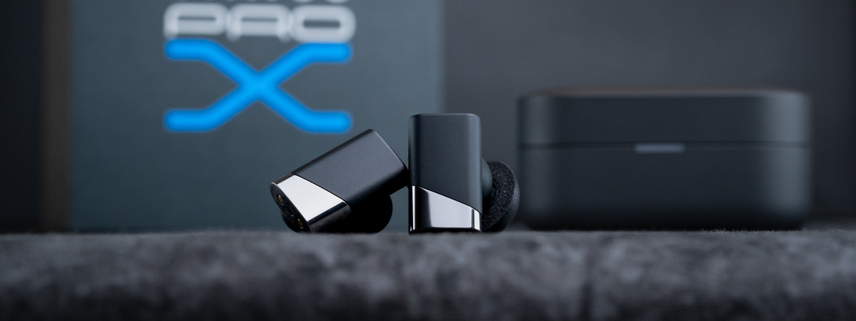 Memory Foam Ear tips to help keep earbuds in place showcasing Galaxy Buds3 Pro devices and a package of comply foam tips.